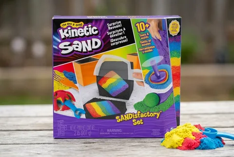 Kinetic Sand Sandisfactory Set (2 lb) box, tools, and sand shown in exact retailer packaging